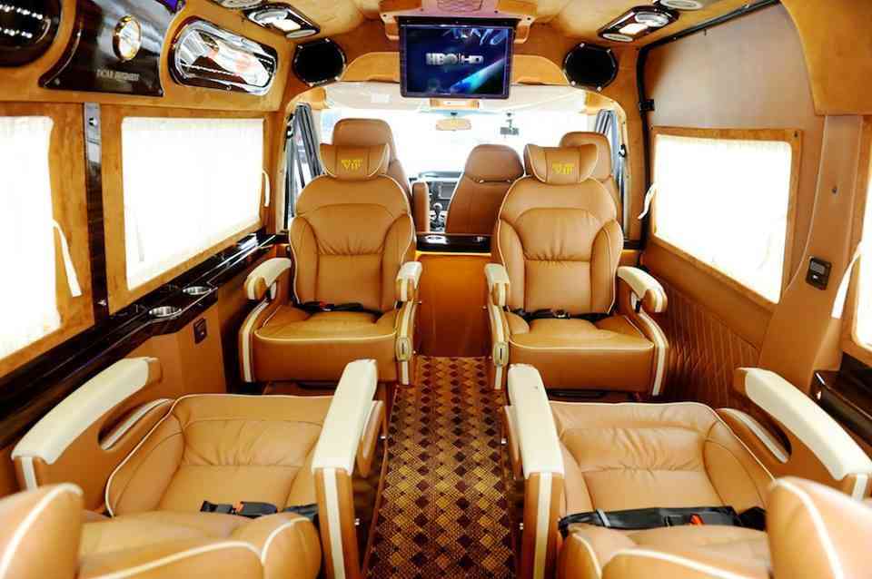 Xe limousine tuyến Sài Gòn Nha Trang