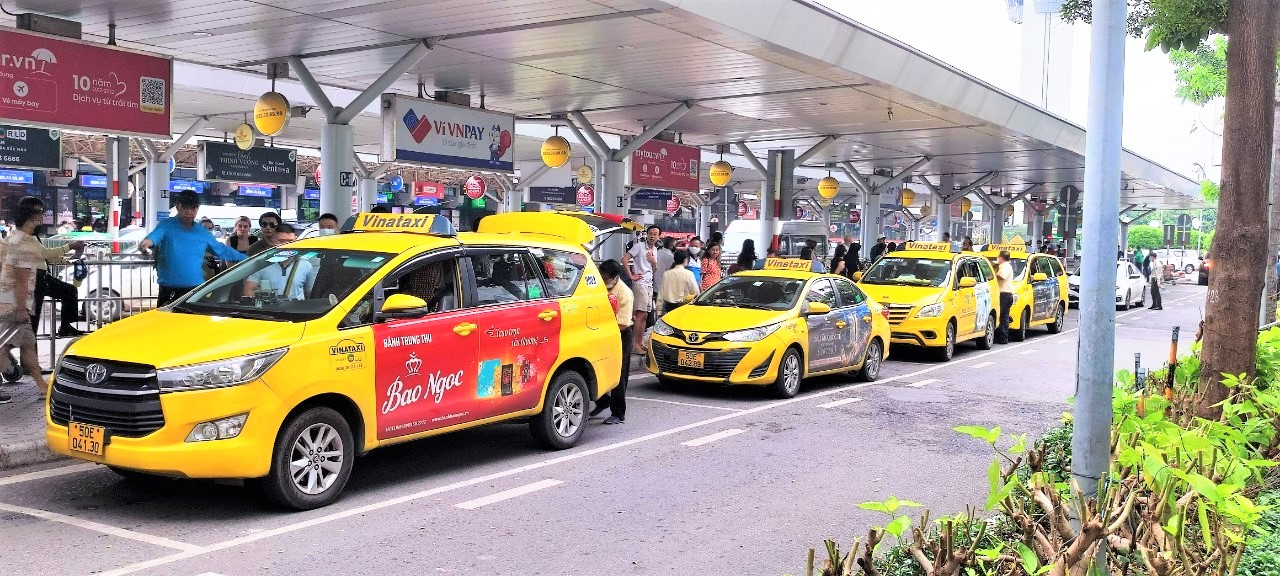 taxi sân bay Tân Sơn Nhất 